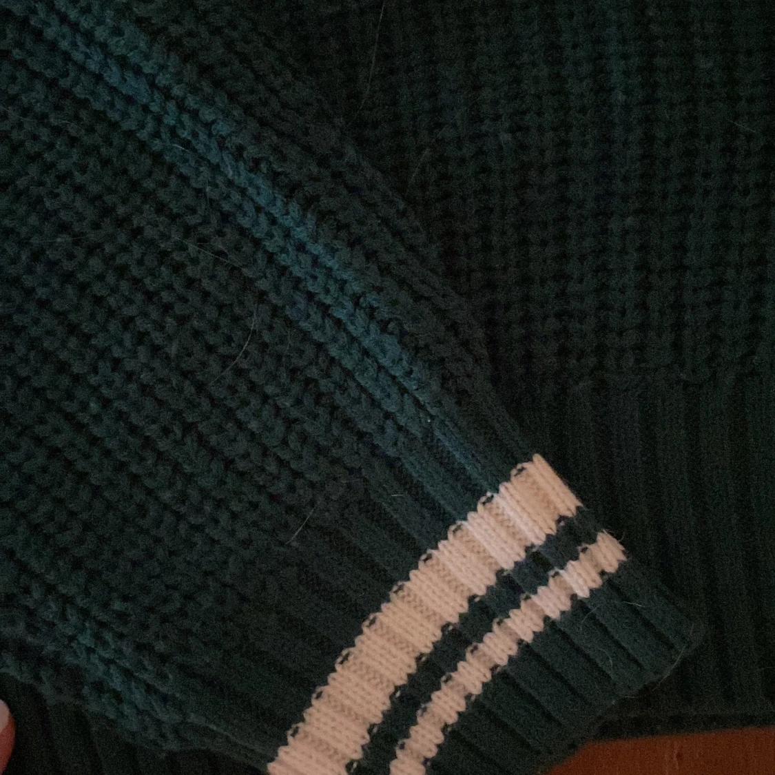 Grön stickad tröja - 91