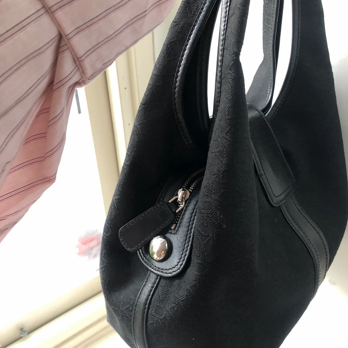 DKNY y2k väska - 90