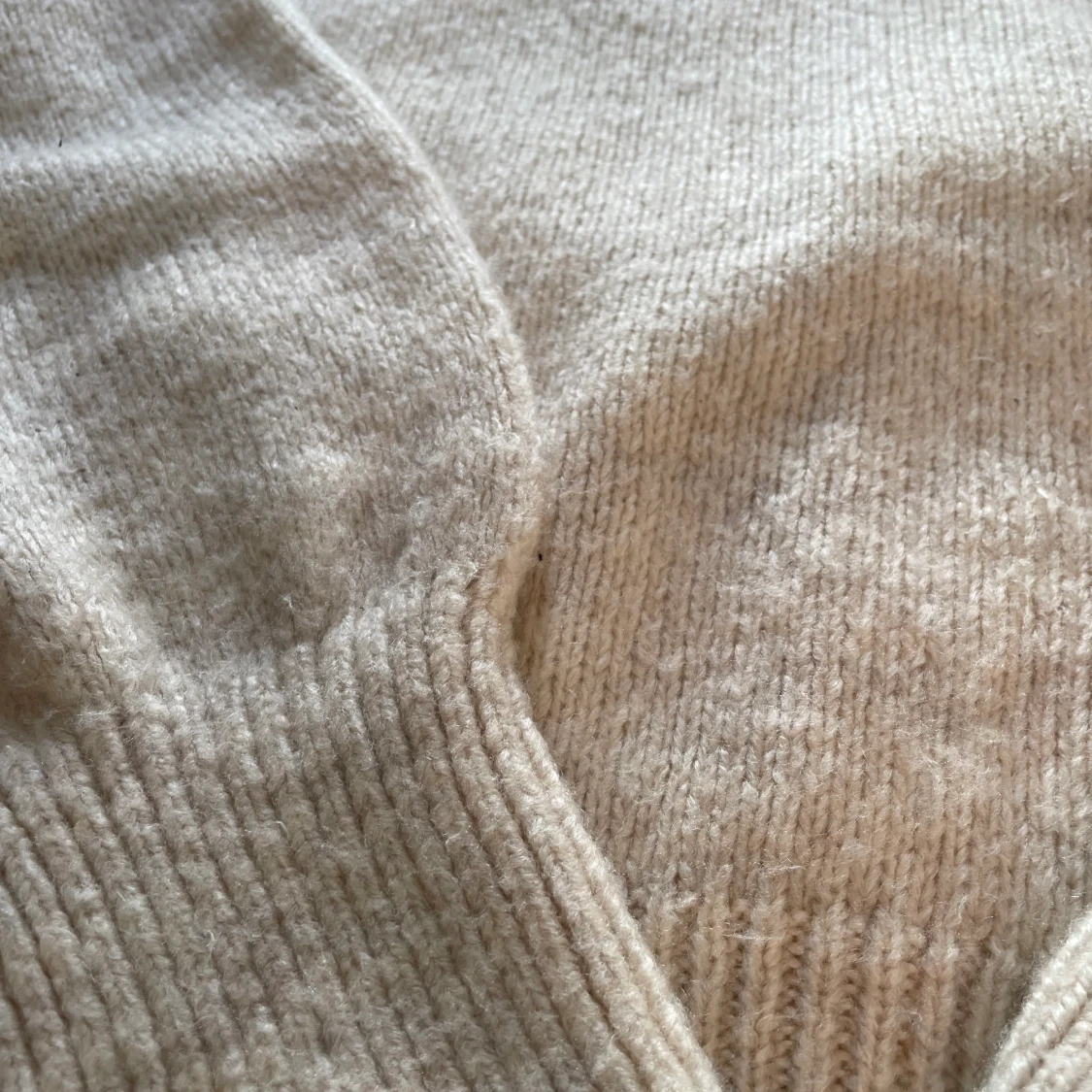 Stickad tröja - 91