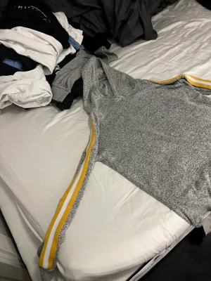 Tunn huvtröja - Använd få gånger