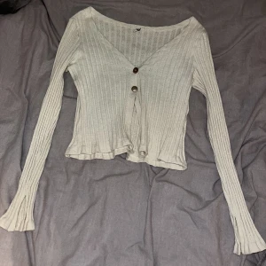 Fin Kofta - Superfin tröja/kofta från NLY trend i storlek L