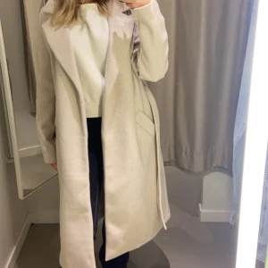 Kappa - Fin kappa som är köpt nyligen från salt. Nypris 600kr