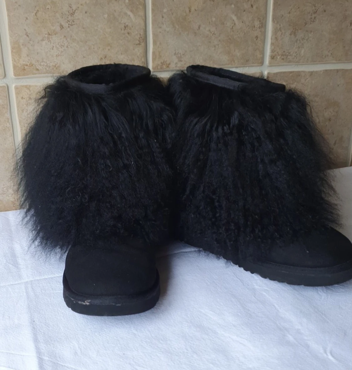 UGG Mongolian Short Cut #1875 stl 39