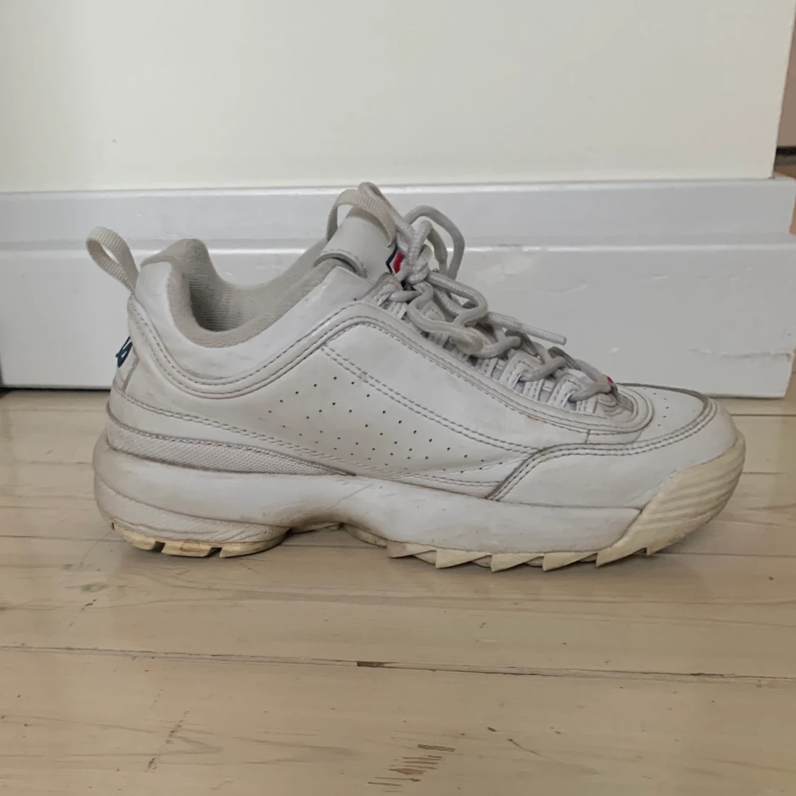 Fila sneakers i storlek 38 - 90