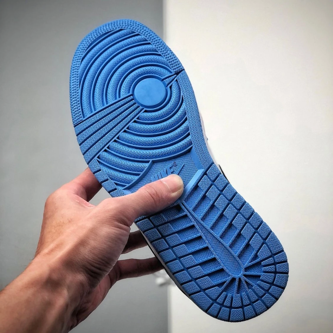 Airjordan 1 universitey blue - 91