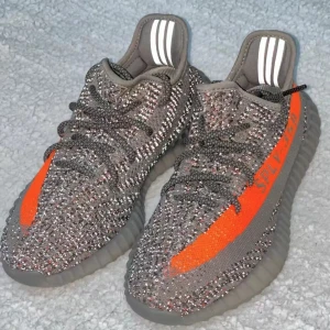 adidas skor - Helt ny, mycket välbevarad