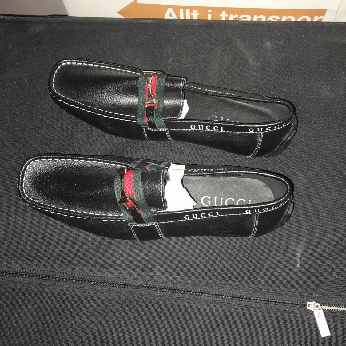 Nya oanvända skor billigt - 91