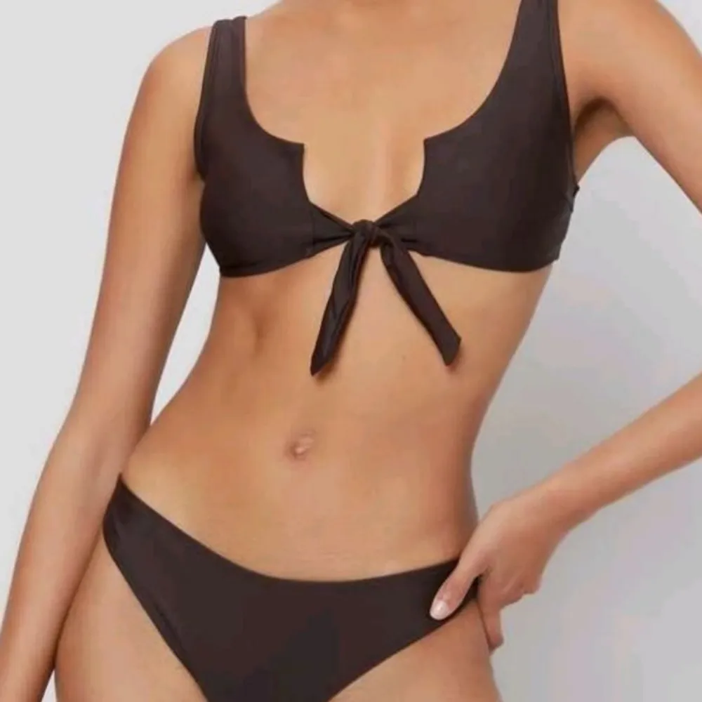 Säljer denna bikinin då den inte kom till någon användning ❤️. Övrigt.