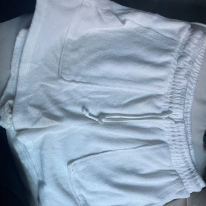 Frotté shorts - Supersnygga, nästintill oanvända shorts i frotté från H&M 