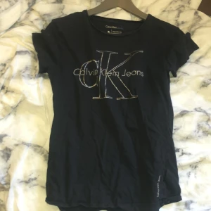 Calvin klein tshirt - Knapp  använd