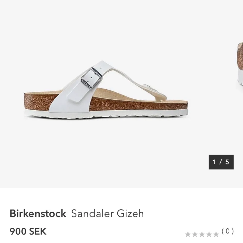 Vita birkenstock i modellen Gizeh. Storlek: 37. Använt skick men inga större ytliga skador. Frakt tillkommer (PostNord spårbar). Skor.