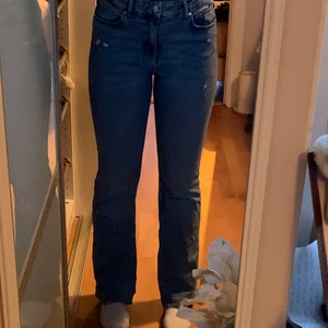 Mid/high waist - Bra skick, ganska nya Storlek M passar också L inte jätte tajta  Aldrig Andvänt Orginal pris 299