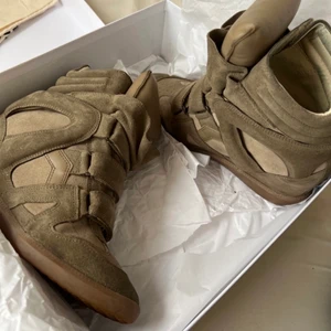 Isabel Marant skor - Använda ett fåtal gånger, har originallåda och dustbag.