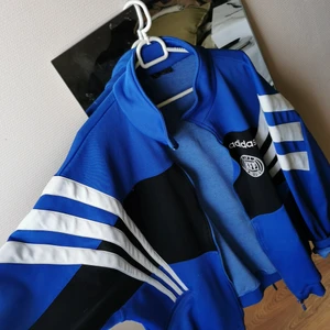 Jacka - Gammal Adidas jacka 
