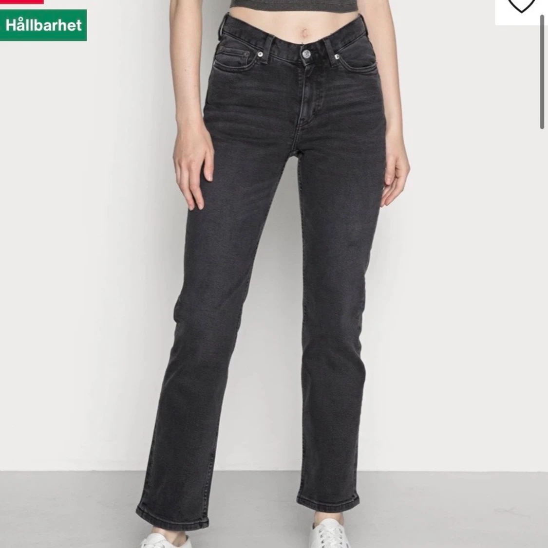 Weekday jeans  i strl 23/30 slutsåld! Jeans straight leg 