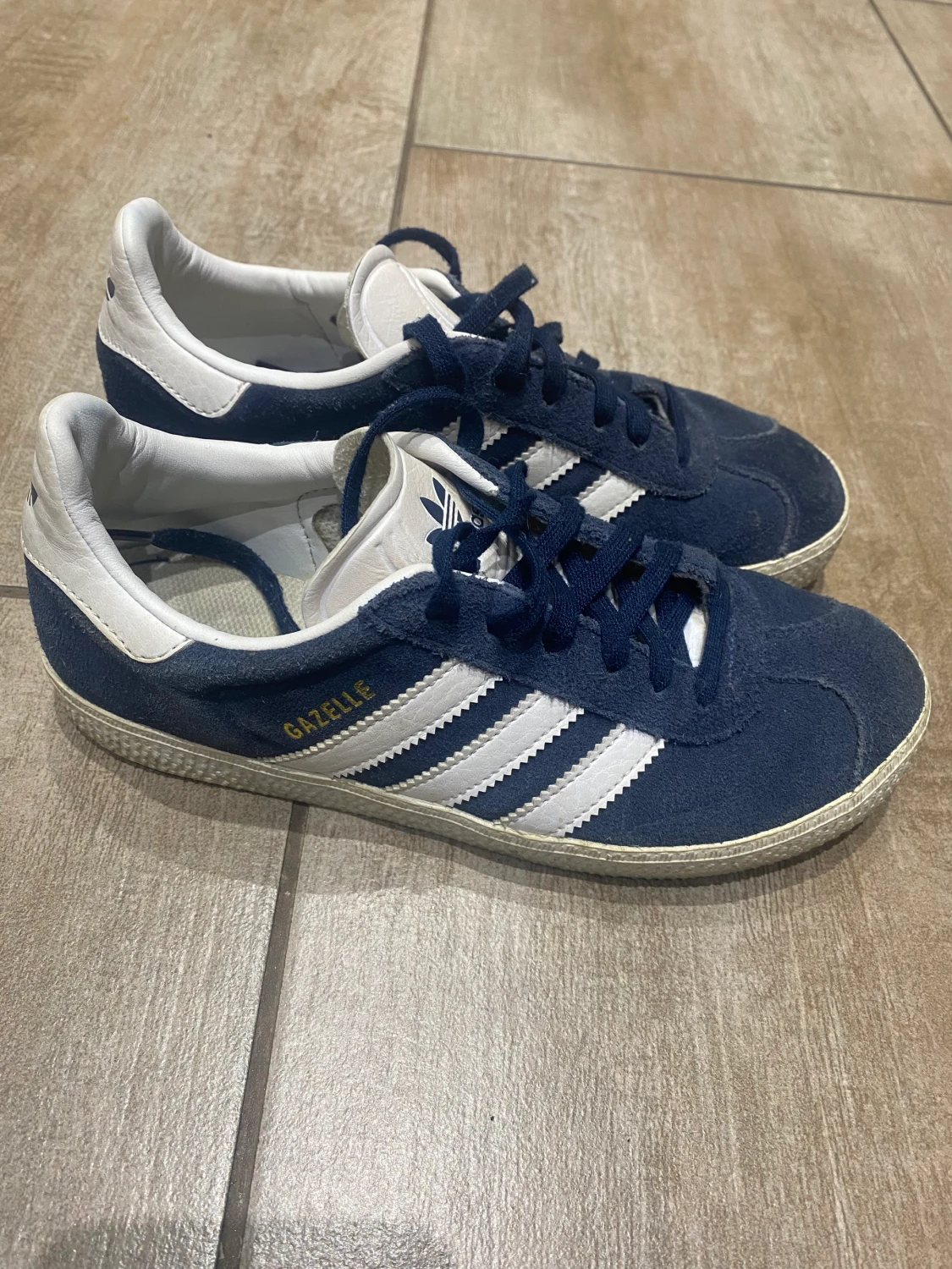 Adidas skor