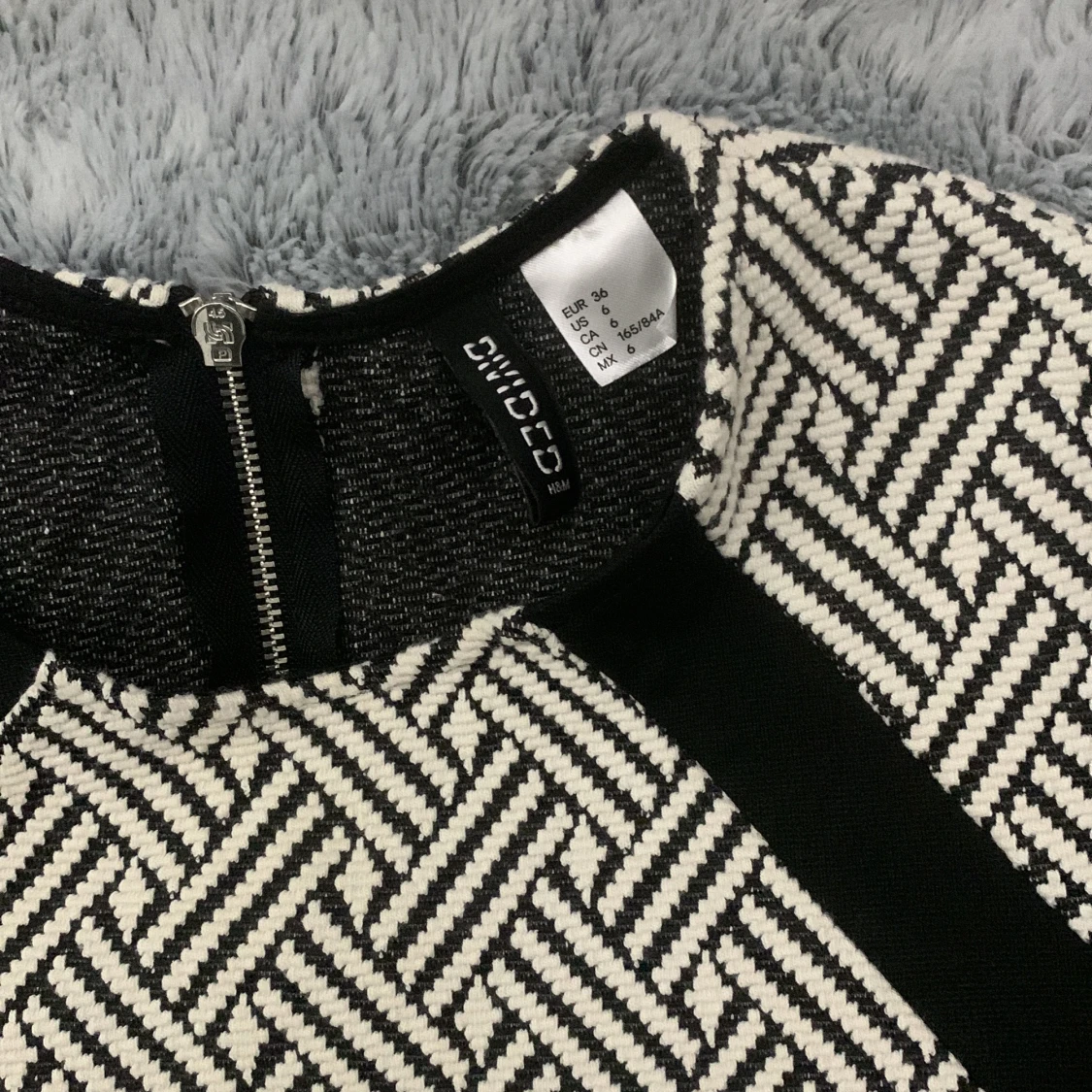 Tajt- Kroppad klänning - 90