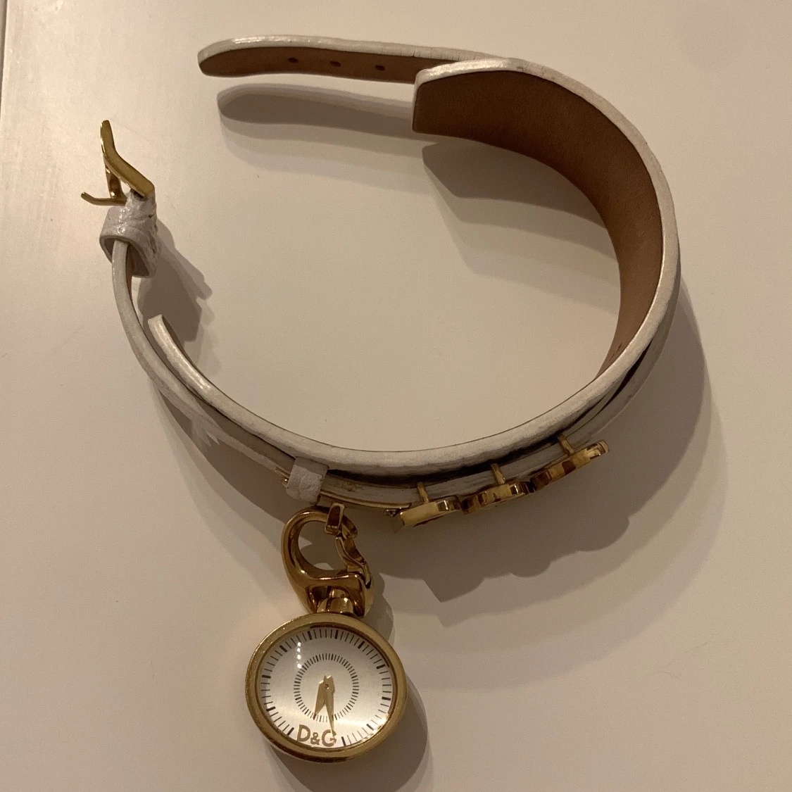 DOLCE & GABBANA klocka vit guld