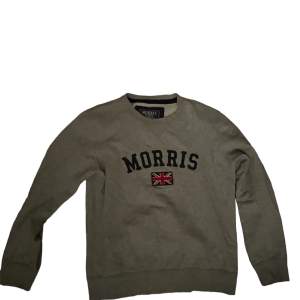 Grå tröja från Morris. Riktigt skön och sparsamt använd
