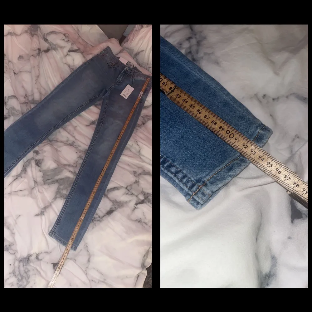 oanvända skinny jeans från lager157, har ett par nästan likadana så väljer att sälja dom oanvända eftersom jag inte hittar kvittot och kan lämna tillbaka dom🤍 längd ungefär 93cm men kan stretchas ut när dom är på . Jeans & Byxor.