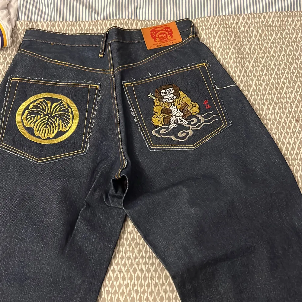 Sprillans nya RMC Jeans i storlek 34/36. Jeans & Byxor.