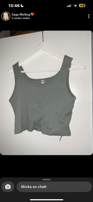 Linne - Hej, säljer nu mitt linne då jag inte använder de. Aldrig använd, ny skick. Köpt från mall of scandinavia. 