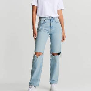 90s high waist jeans från Gina tricot storlek 32, köparen står för frakten☀️