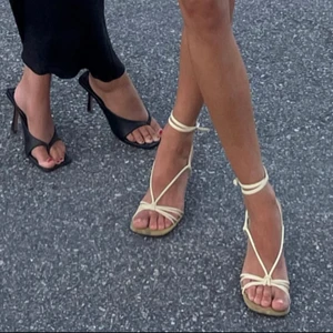 Klackar zara - Oanvända klackar ifrån zara, köparen står för frakten💗 (lånad bild)