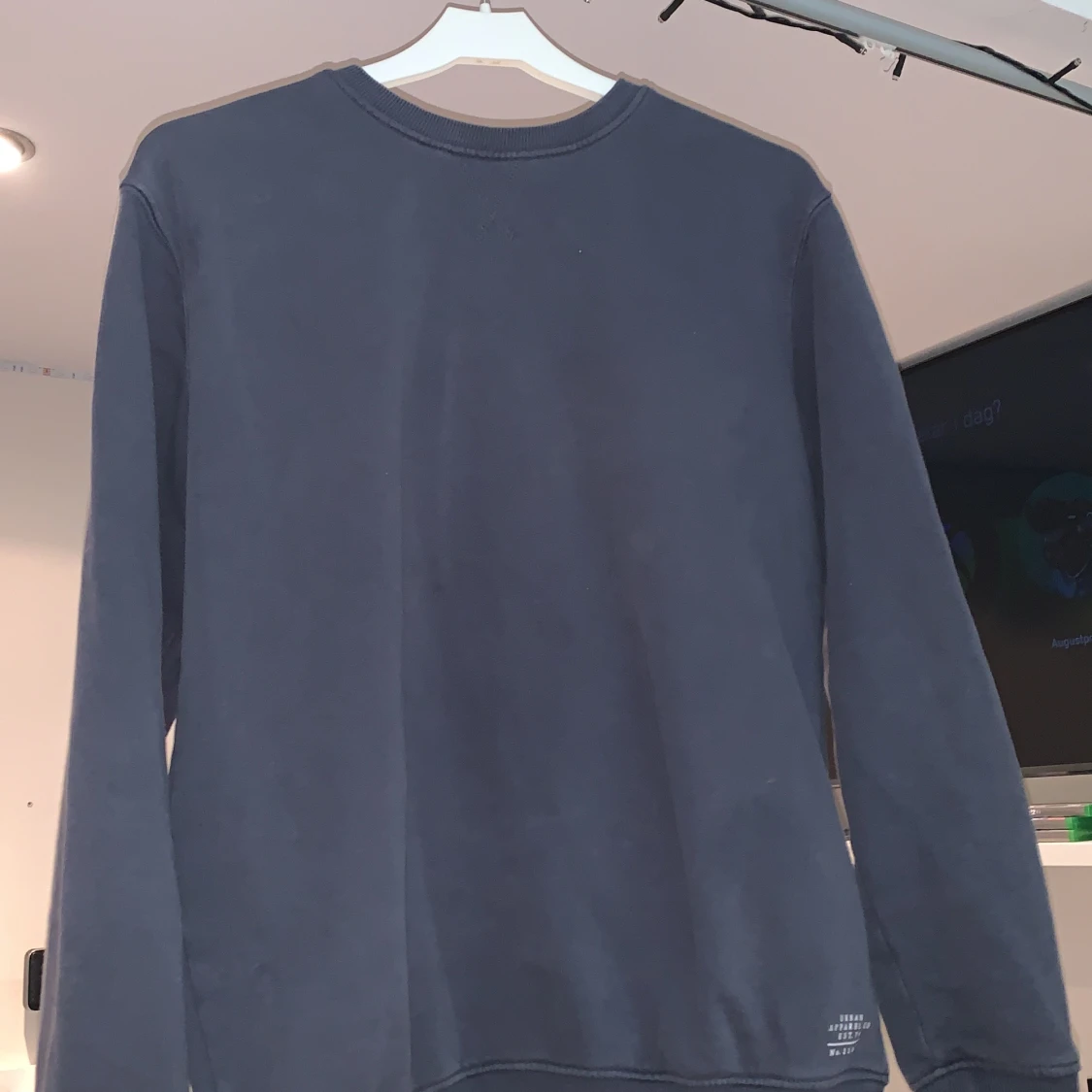 Basic grå tröja  - 90