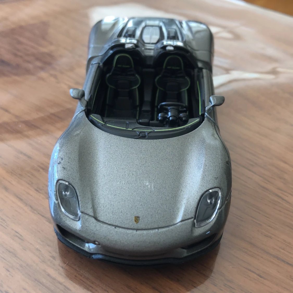 Liten leksaksbil - 91