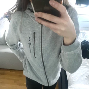 Sail racing - Säljer denna sjukt snygga sail racing tröjan