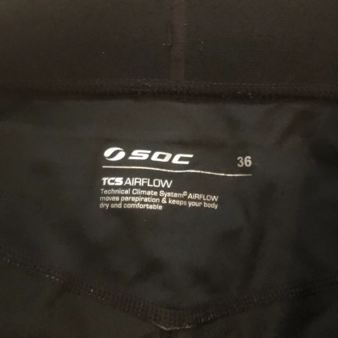 svarta träningsbyxor SOC - 90