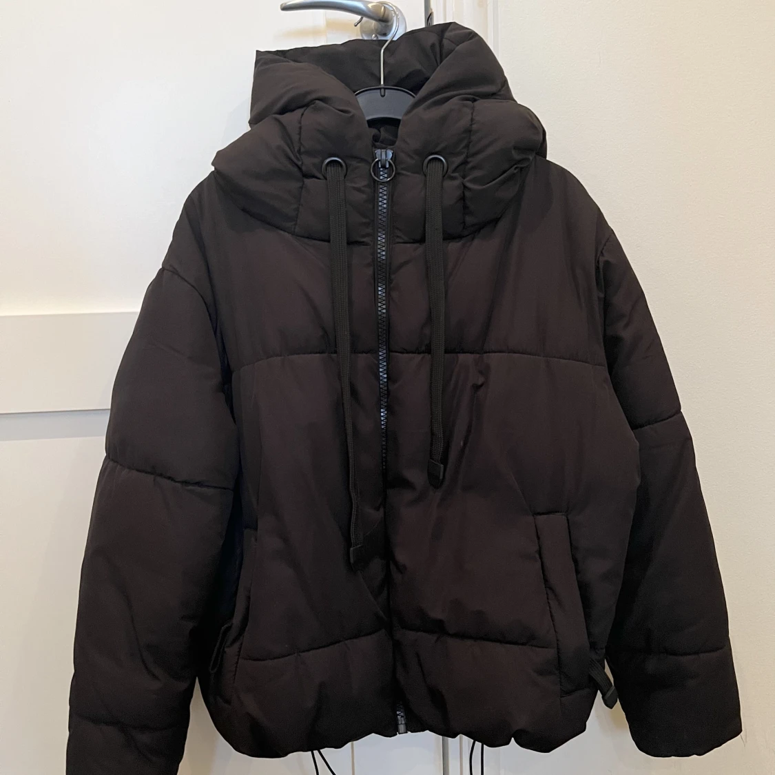 Svart Pufferjacket - 90