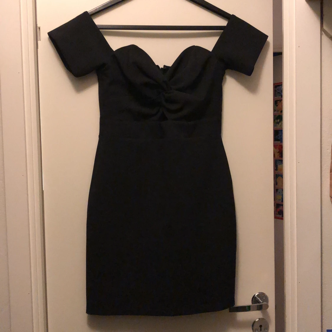 Kort svart klänning - 90