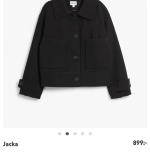 Kappahl kappa - Säljer denna jackan i strl xs, använd 2 gånger🥰 Pris diskuteras🫶🏼