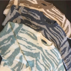 Tröjor - SÄLJER PGA FLYTT, aldrig använda!❤️30kr styck✈️  Ljusblåa såld!