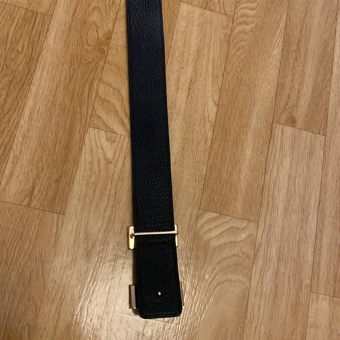 Hermés bälte grå och svart  - 72