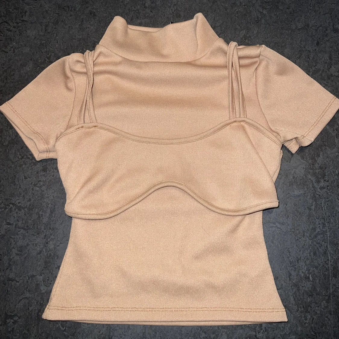 Turtleneck croppad top