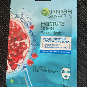 3 ansikts masker - 3 ansikts masker i kokosnöt, granatäpple och i någon Blom lukt