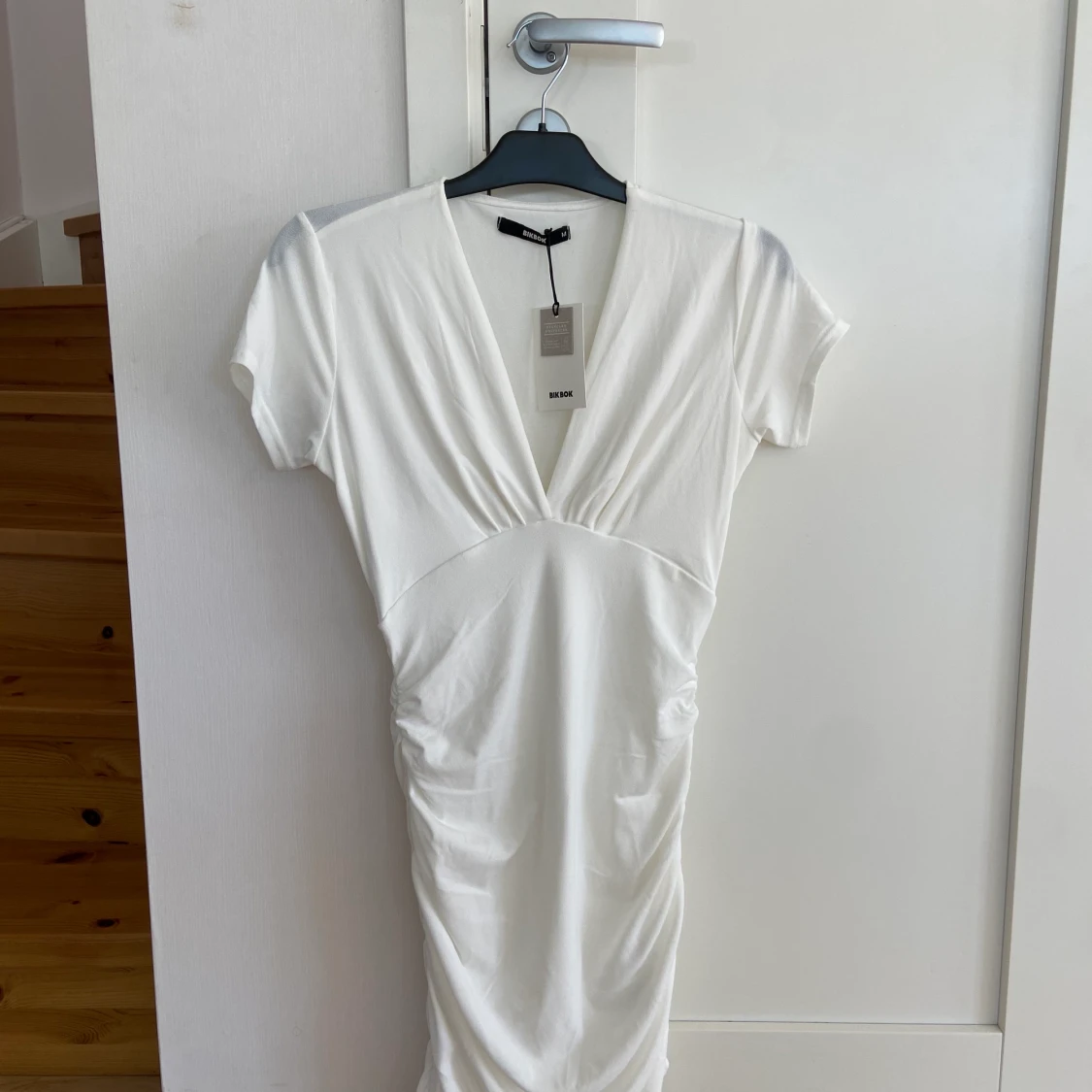 vit sommarklänning - 90