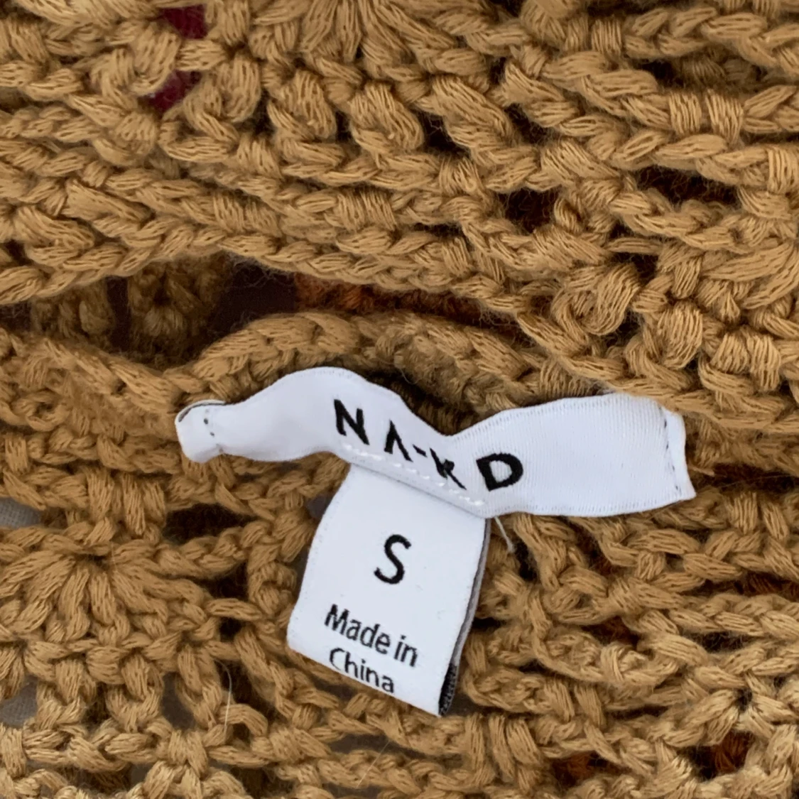 Brukar halterneck  - 91