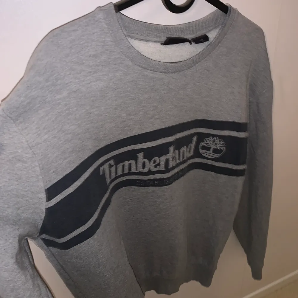 Sweatshirt storlek m . Tröjor & Koftor.