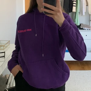 Lila hoodie - Lila hoodie från carlings! Nopprig därav priset! Så snygg