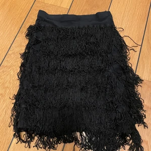 Svart kjol stl XS/S - Festkjol i fint skick, storlek XS/S