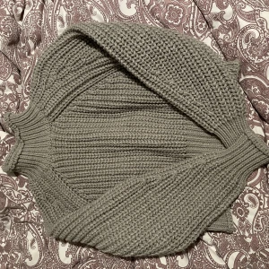 Stickad tröja  - Stickad tröja från HM Stl XS