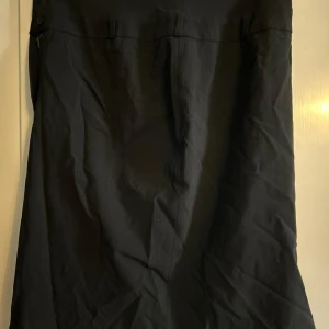 Woolrich kjol - Ny kjol från woolrich med underkjol. Chick och stilig i formen.