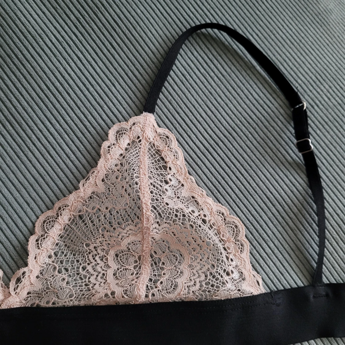 Understatement bh  - 90