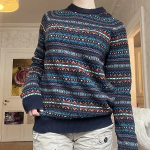 Grandpa sweater - Superfin grandpa sweater som ej kommer till användning. Köpt på sellpy men ursprungligen från h&m. I ull så riktigt varm och skön.