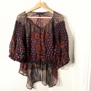 Blus / Zara / Strl L - Fin blus i fint skick