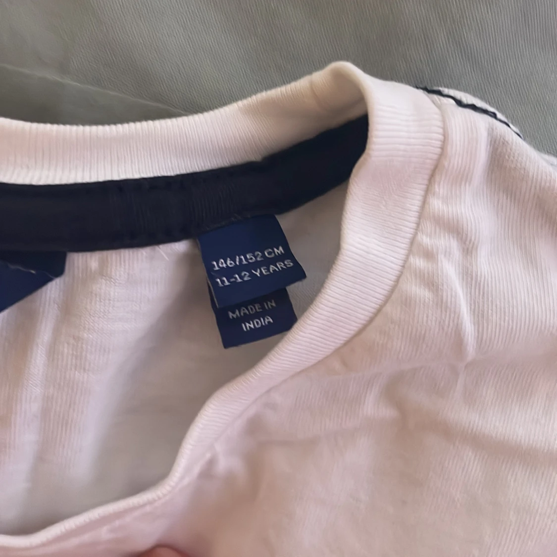 Vit gant tröja - 90